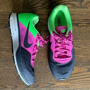 nike pegasus 30 women's size 9